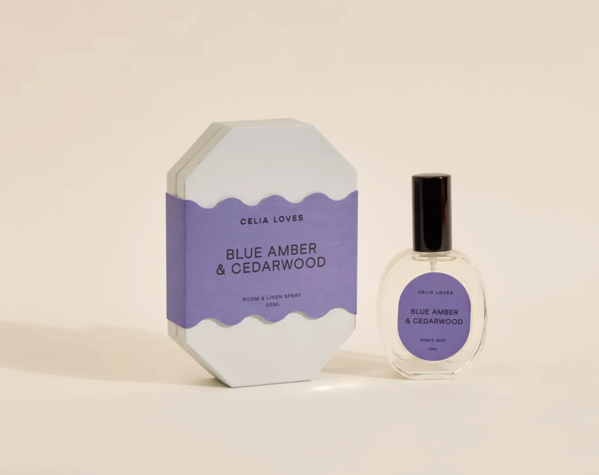 blue_amber__cedarwood_roo_0.webp Fashion Celia Loves Blue Amber + Cedarwood Room Spray
