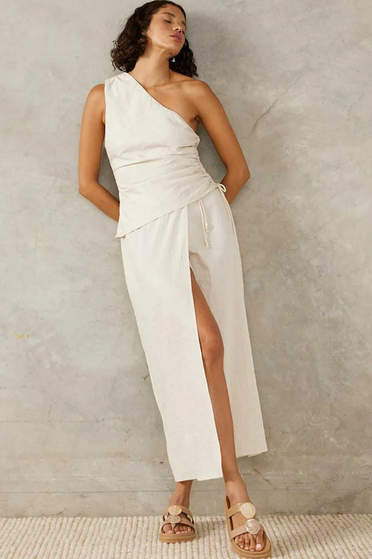 dune_wrap_skirt__snow_mar_1.webp Online Mon Renn Dune Wrap Skirt - Snow Marle