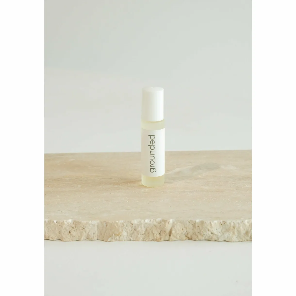grounded_essential_oil_ro_0.webp Discount We Are Mindful x The Collective Shift Grounded Essential Oil Roller