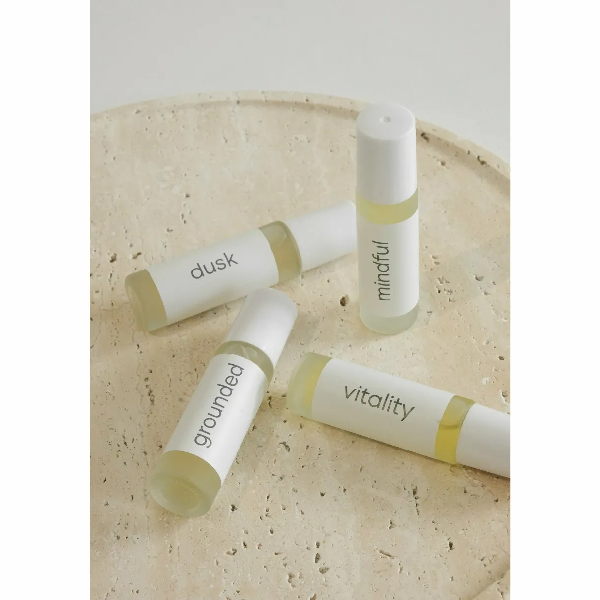 grounded_essential_oil_ro_1.webp Discount We Are Mindful x The Collective Shift Grounded Essential Oil Roller