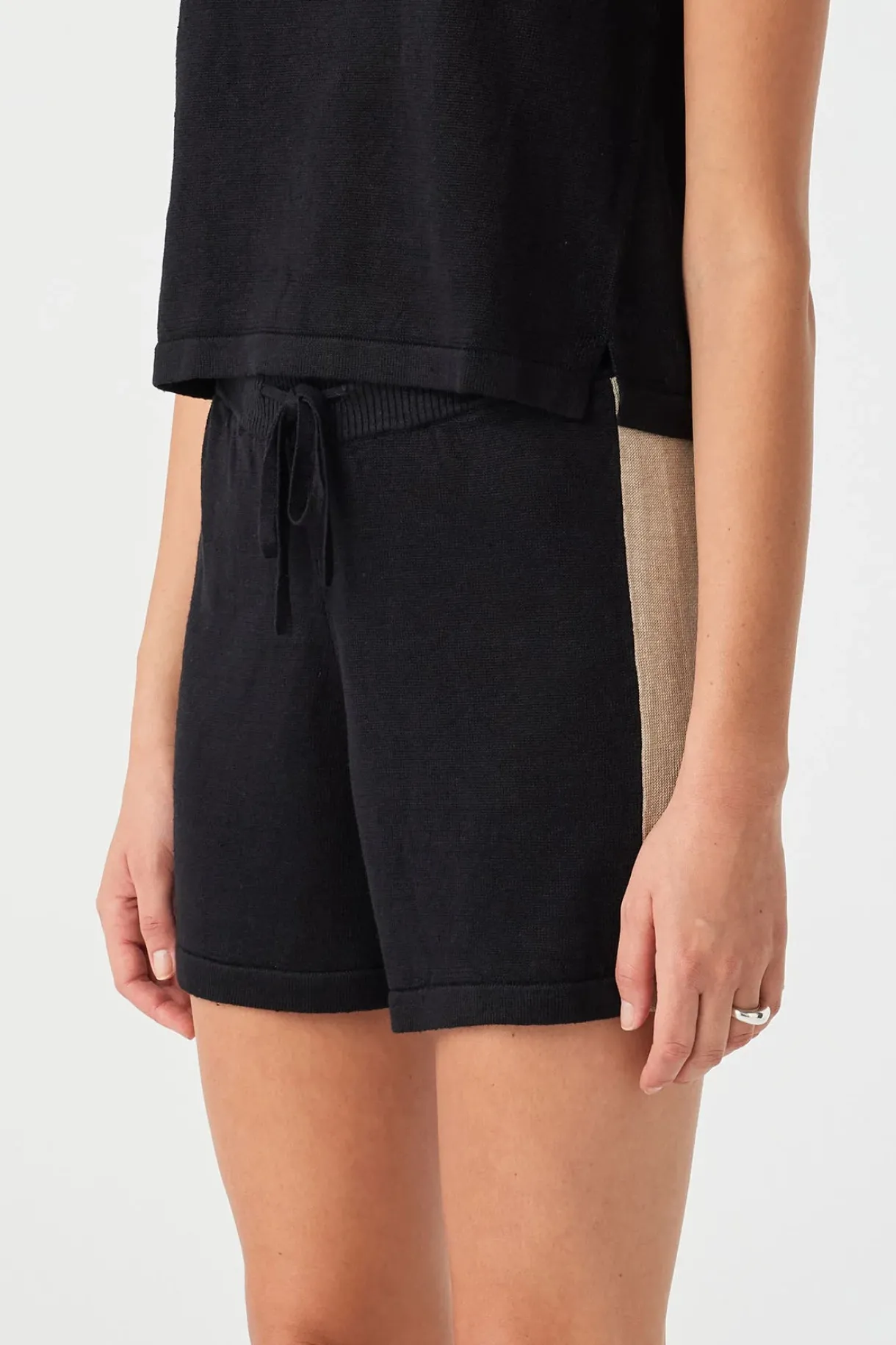 larri_linen_knit_short__b_0.webp Discount Arcaa Movement Larri Linen Knit Short - Black & Taupe