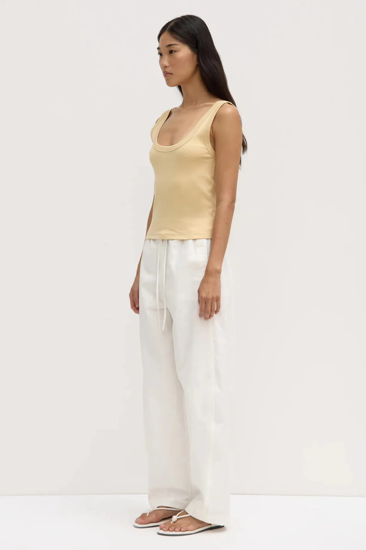 paulina_scoop_tank__chamo_1.webp Online Assembly Label Paulina Scoop Tank - Chamomile