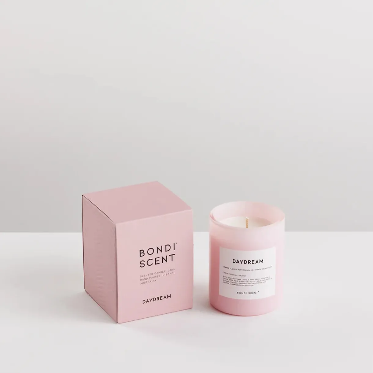 scented_candle_2.webp Discount Bondi Scent Scented Candle