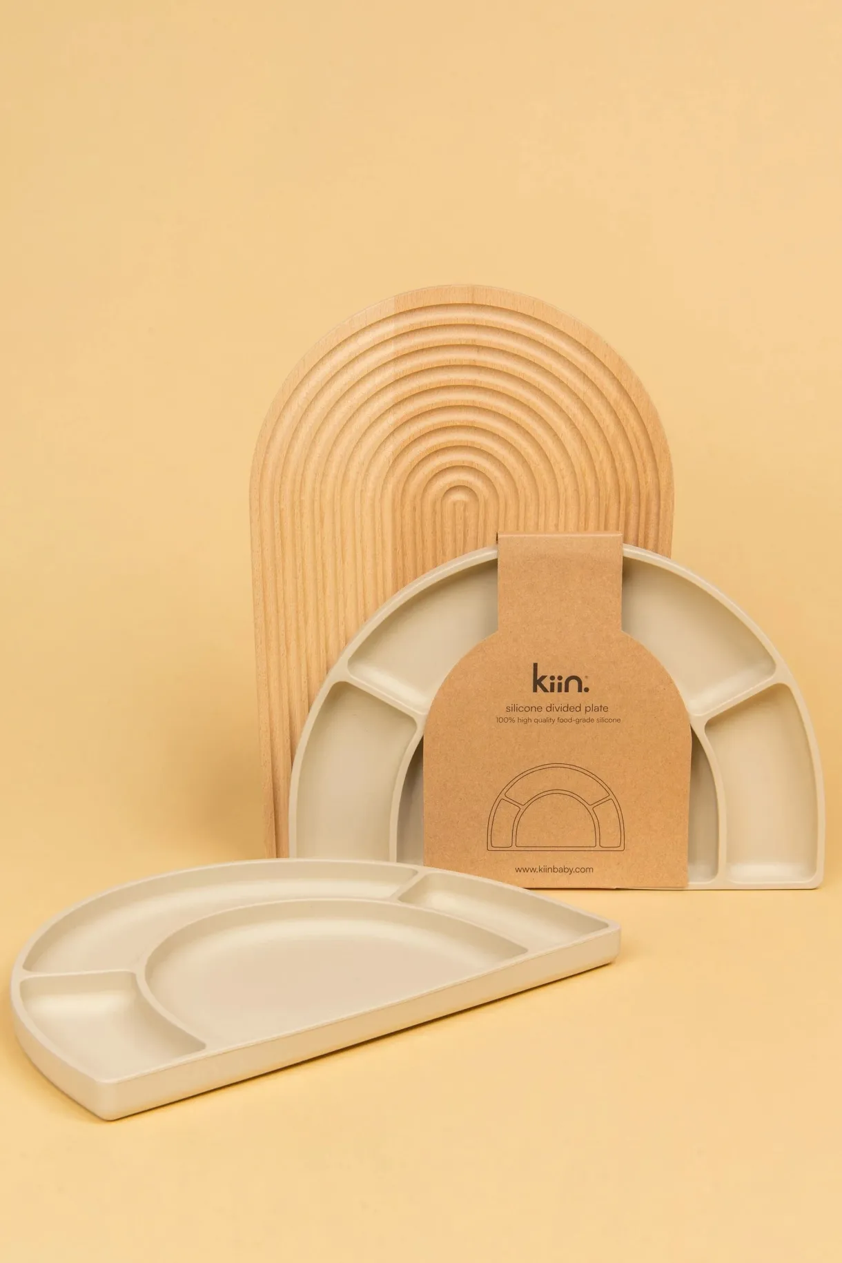 silicone_divided_plate_1.webp Clearance Kiin Silicone Divided Plate