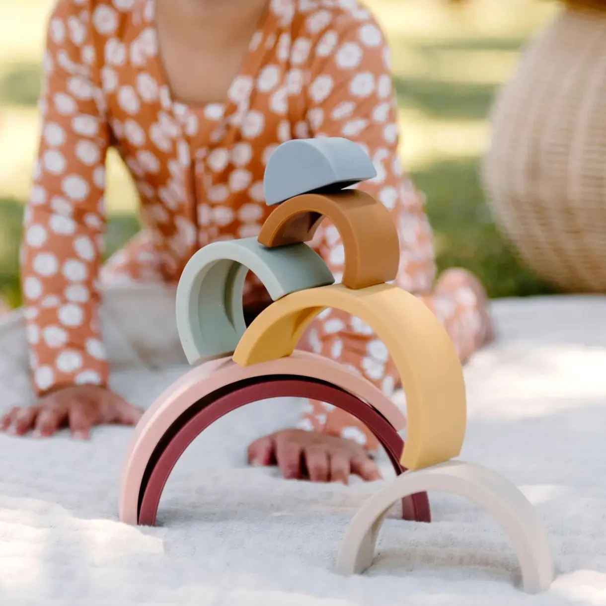 silicone_rainbow_stacker_0.webp New Kynd Baby Silicone Rainbow Stacker