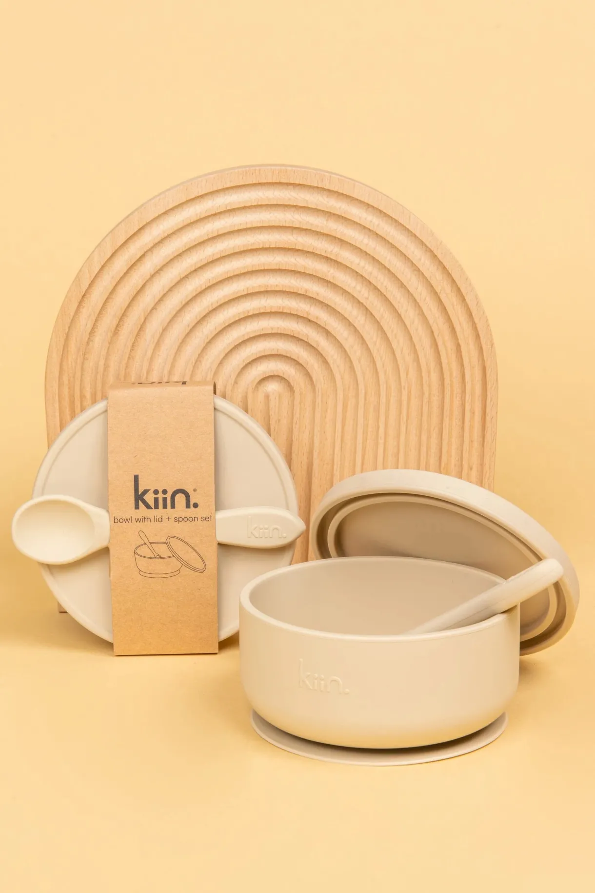 silicone_suction_bowl_wit_0.webp Discount Kiin Silicone Suction Bowl with lid + Spoon Set