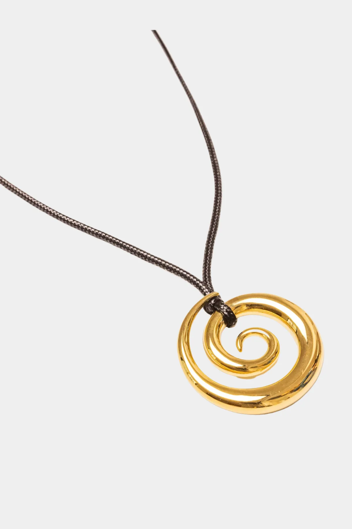 swirl_pendant_necklace_in_0.webp Online We Are Emte Swirl Pendant Necklace in Gold