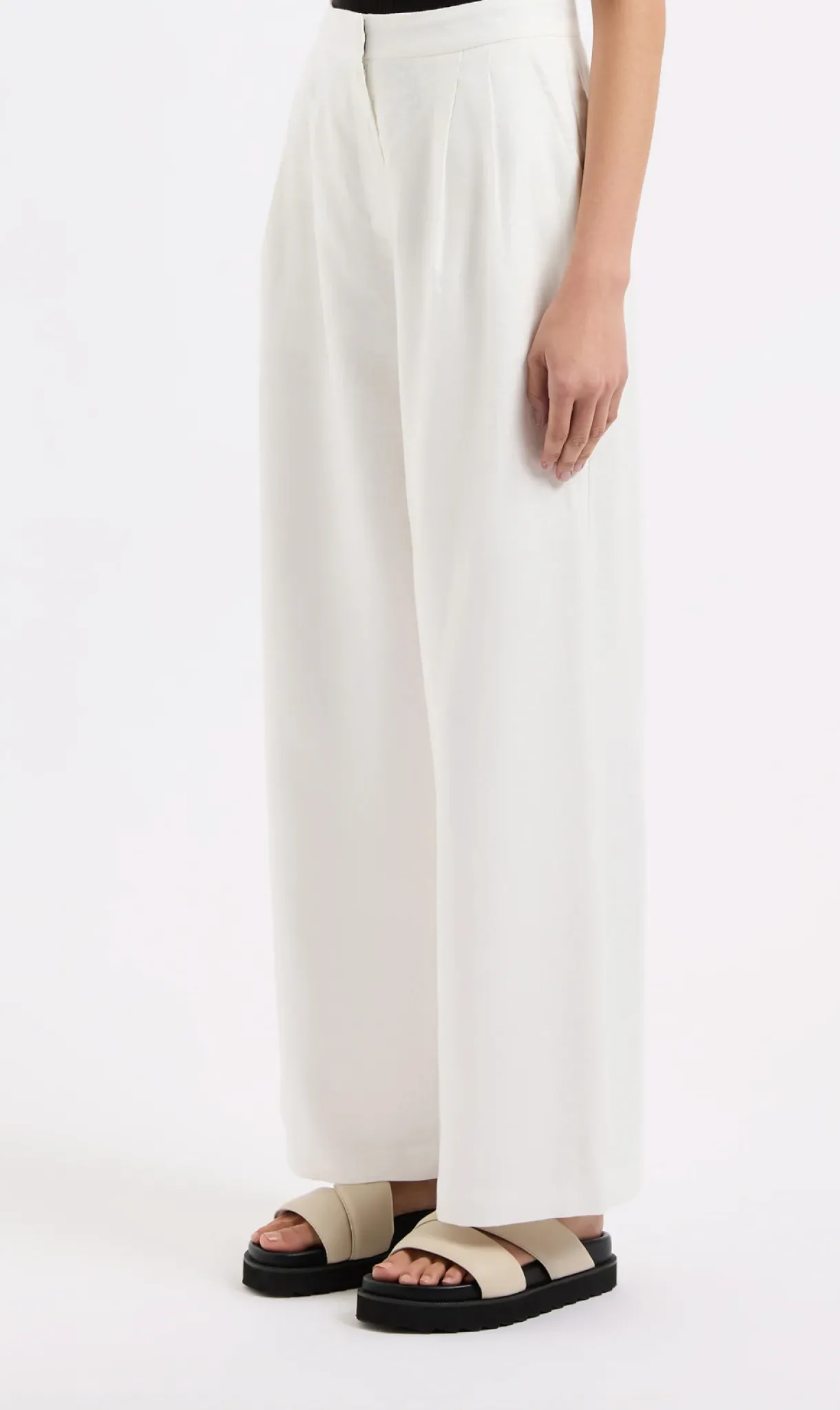 thilda_linen_culotte__whi_1.webp Hot Nude Lucy Thilda Linen Culotte - White