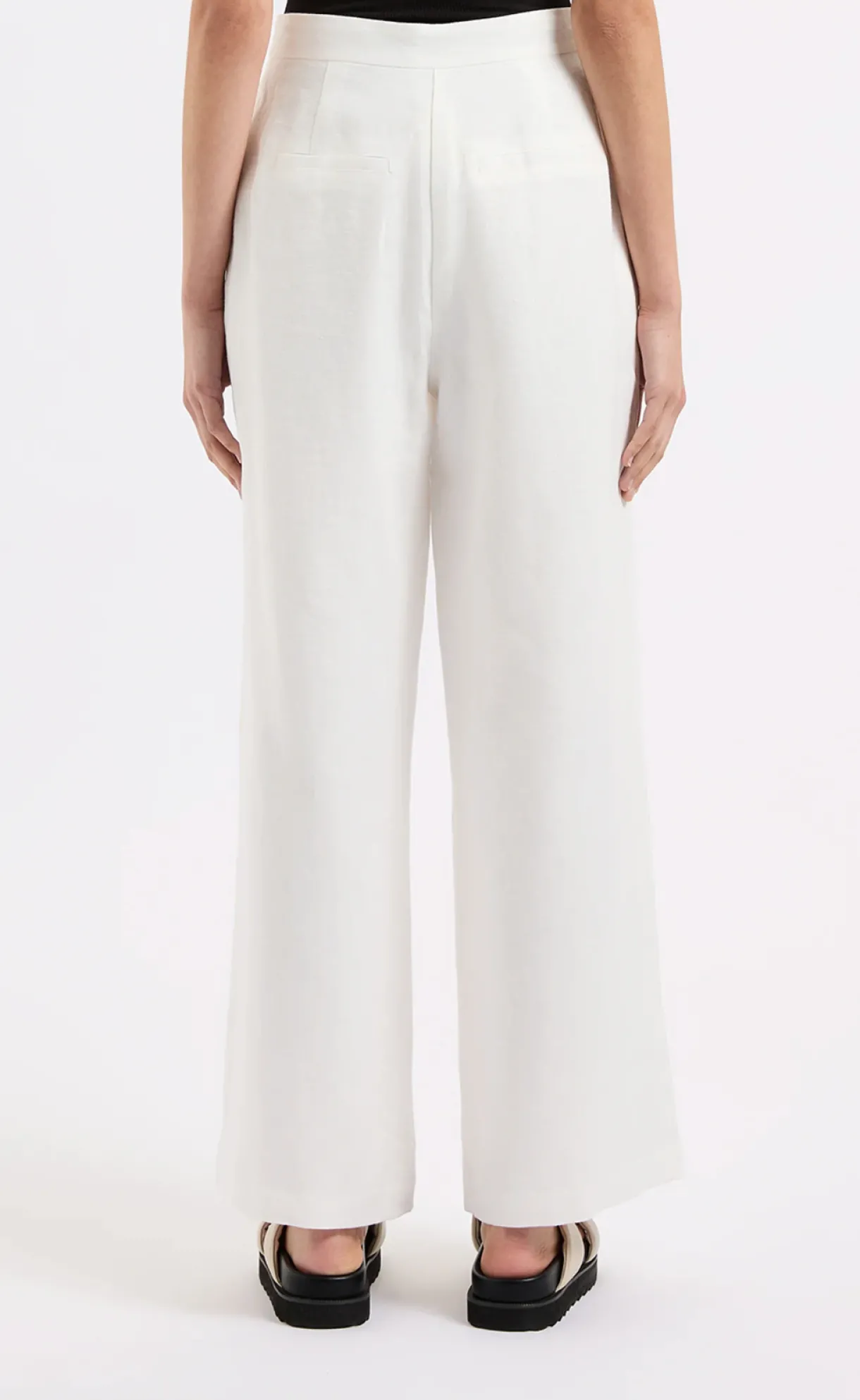 thilda_linen_culotte__whi_2.webp Hot Nude Lucy Thilda Linen Culotte - White