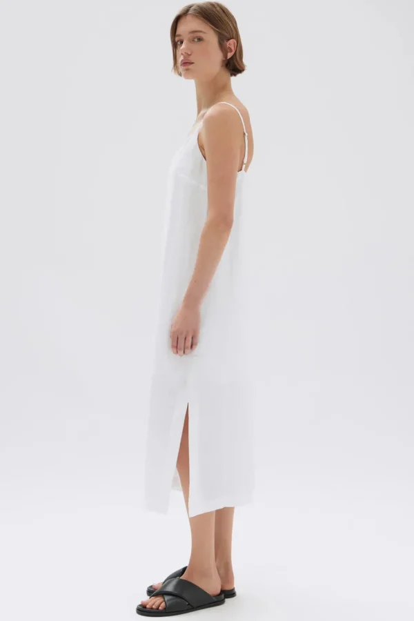 Fashion Assembly Label Vallory Linen Slip Dress - White