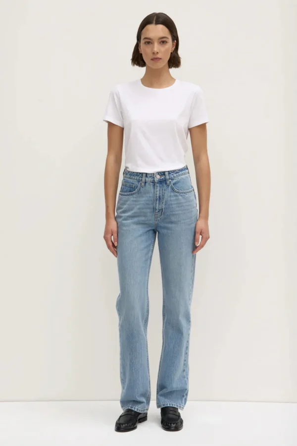 Outlet Assembly Label Womens Classic Straight Leg Jean - Indigo Fade