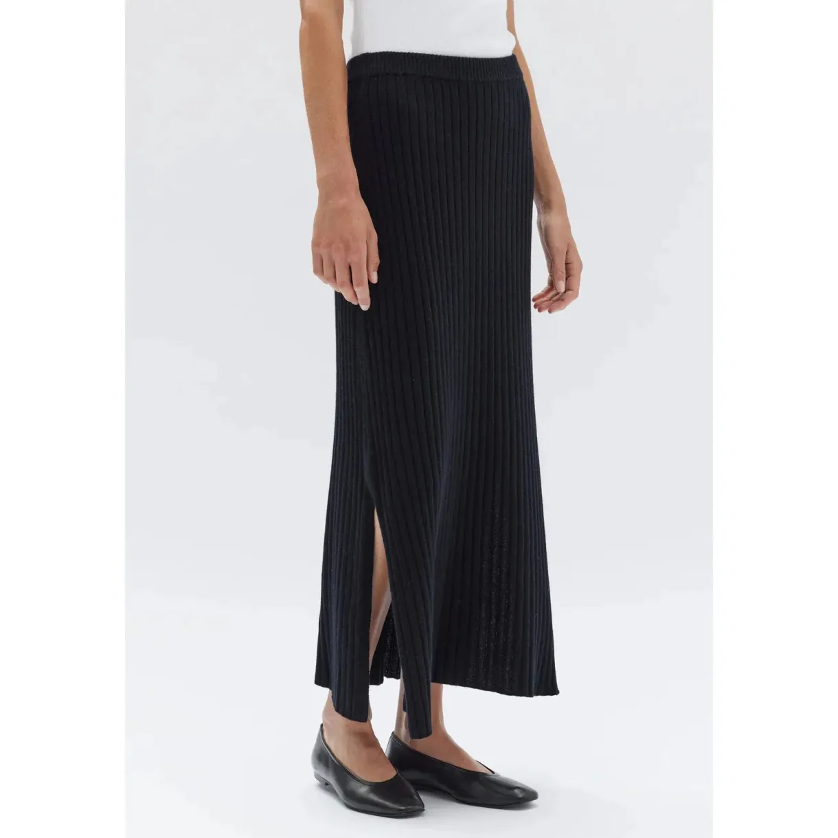 wool_cashmere_rib_skirt___1.webp Best Assembly Label Wool Cashmere Rib Skirt - Black